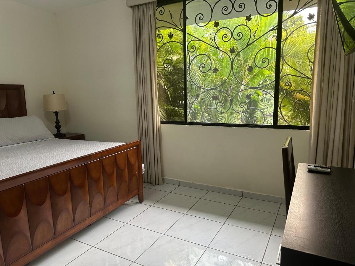Casa Pamplona Hotel del amor *