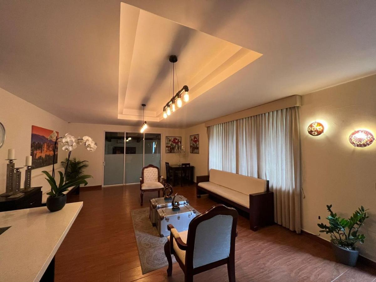 Hotel del amor Casa Pamplona *